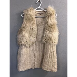 GUESS Los Angeles Faux Fur Vest Women's Tan‎ Sz XS Pre-Owned